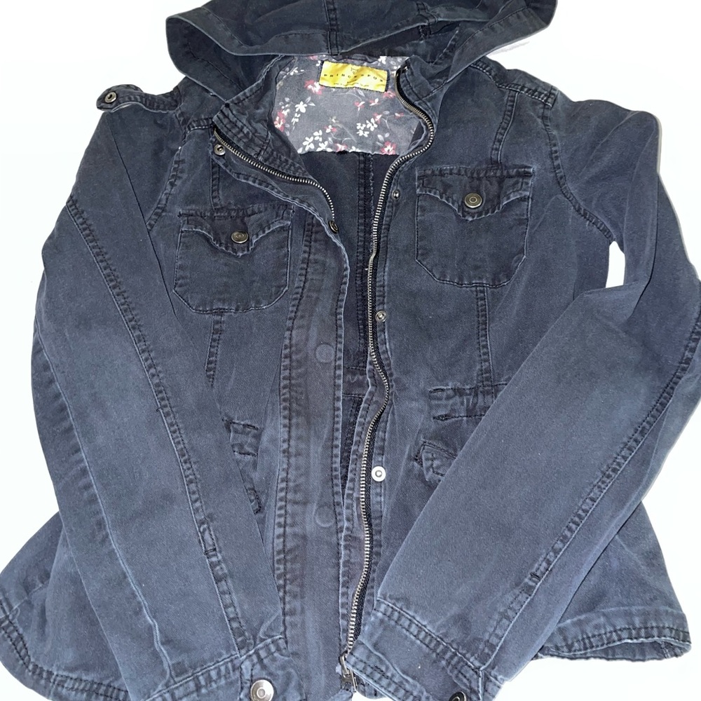 Black, Lightweight Jacket